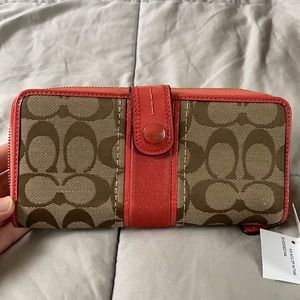 Coach wallet